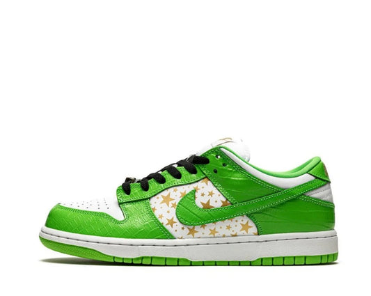 NIKE SB DUNK LOW SUPREME STARS MEAN GREEN (2021)