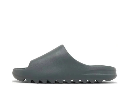 YEEZY SLIDES MARINE