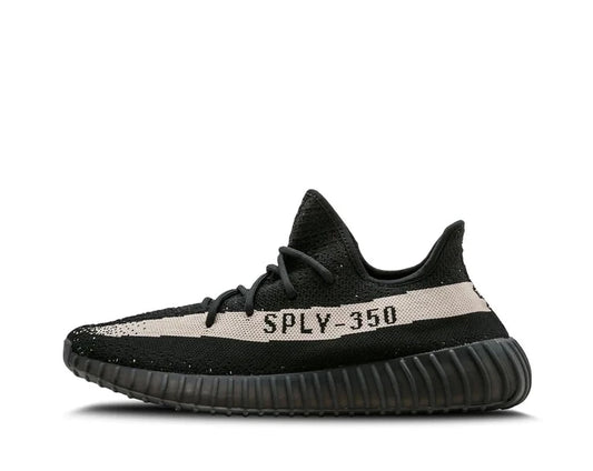 YEEZY BOOST 350 V2 CORE BLACK WHITE